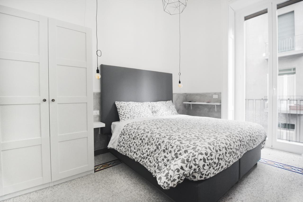 托尔多斯塔酒店 那不勒斯 外观 照片 A bedroom